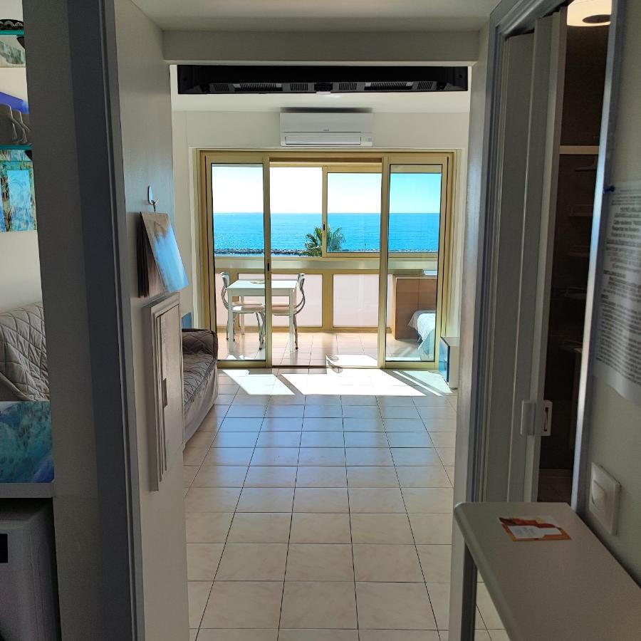 Grand Studio Bord De Mer- Acces Direct Aux Plages Сен-Лоран-дю-Вар Экстерьер фото